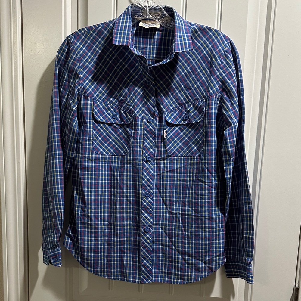 Vintage Levi's Women’s Blue Plaid Shirt, Size 8